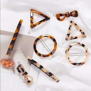 Tortoise Hair Accessories